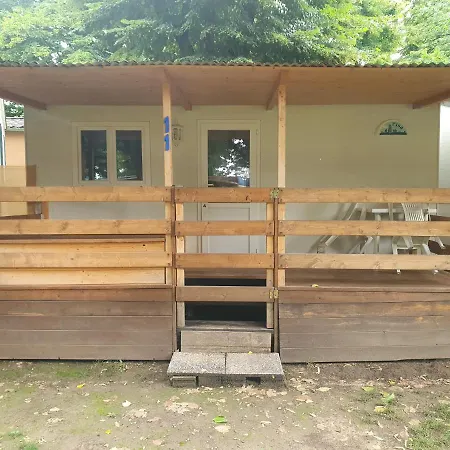 Camping No Stress مكان تخييم كومو